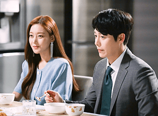 予告動画を再生する